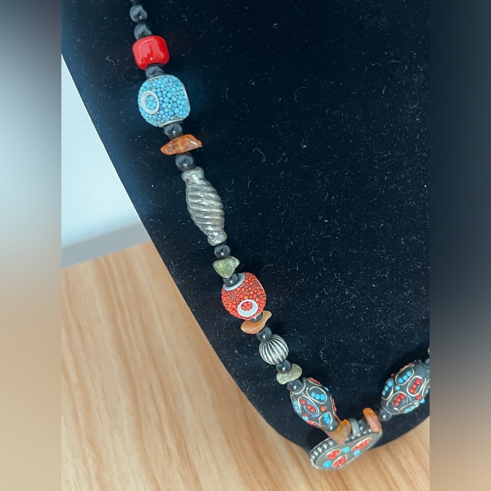 Vintage Boho Eclectic Beaded Heart Necklace with Crystals - Picture 10 of 11